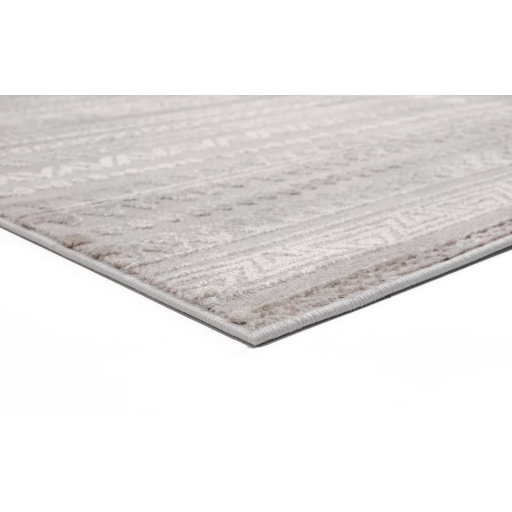 Cascades Yamsay Wheat 1 ft. 11 in. x 3 ft. Accent Rug by United Weavers 5 Cascades Yamsay Wheat 1 ft. 11 in. x 3 ft. Accent Rug by United Weavers - Image 3